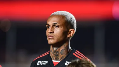 Wesley &lsquo;impressionante&rsquo;, &lsquo;talism&atilde;&rsquo; e mais: Jornal ingl&ecirc;s exalta Flamengo pr&eacute;-Mundial