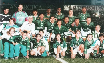 Tocado por um santo, Palmeiras superou dif&iacute;ceis desafios para se tornar campe&atilde;o da Am&eacute;rica