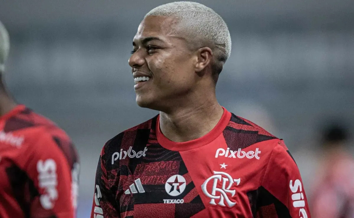 Renova&ccedil;&atilde;o de Igor Jesus repete roteiro que explica previs&atilde;o ousada do Flamengo para a base