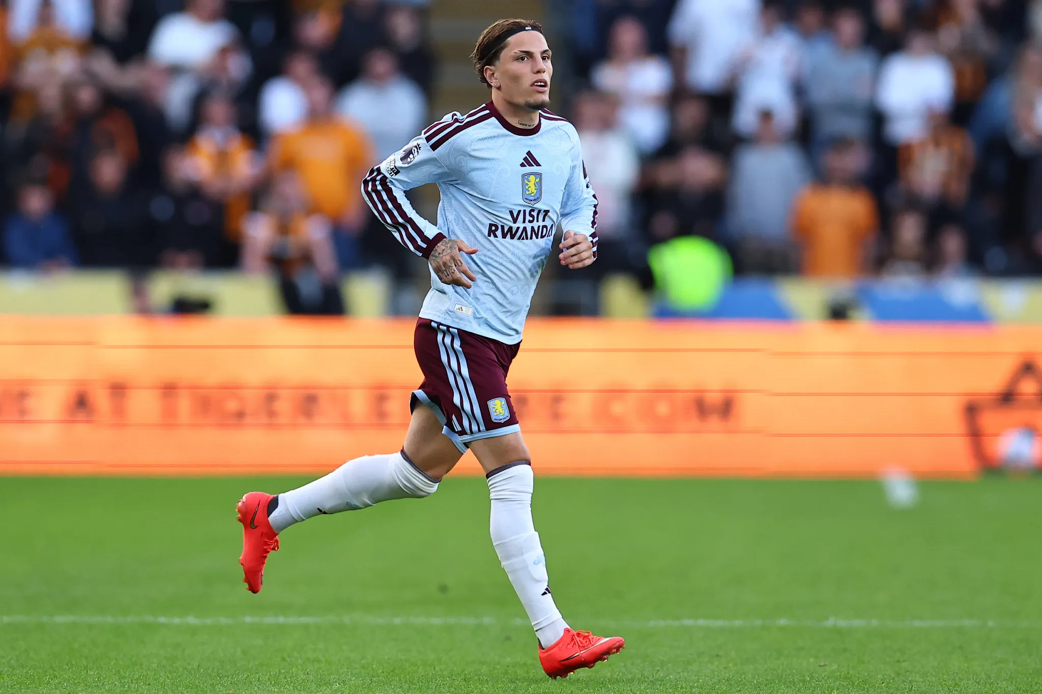 Alejandro Garnacho do Aston Villa