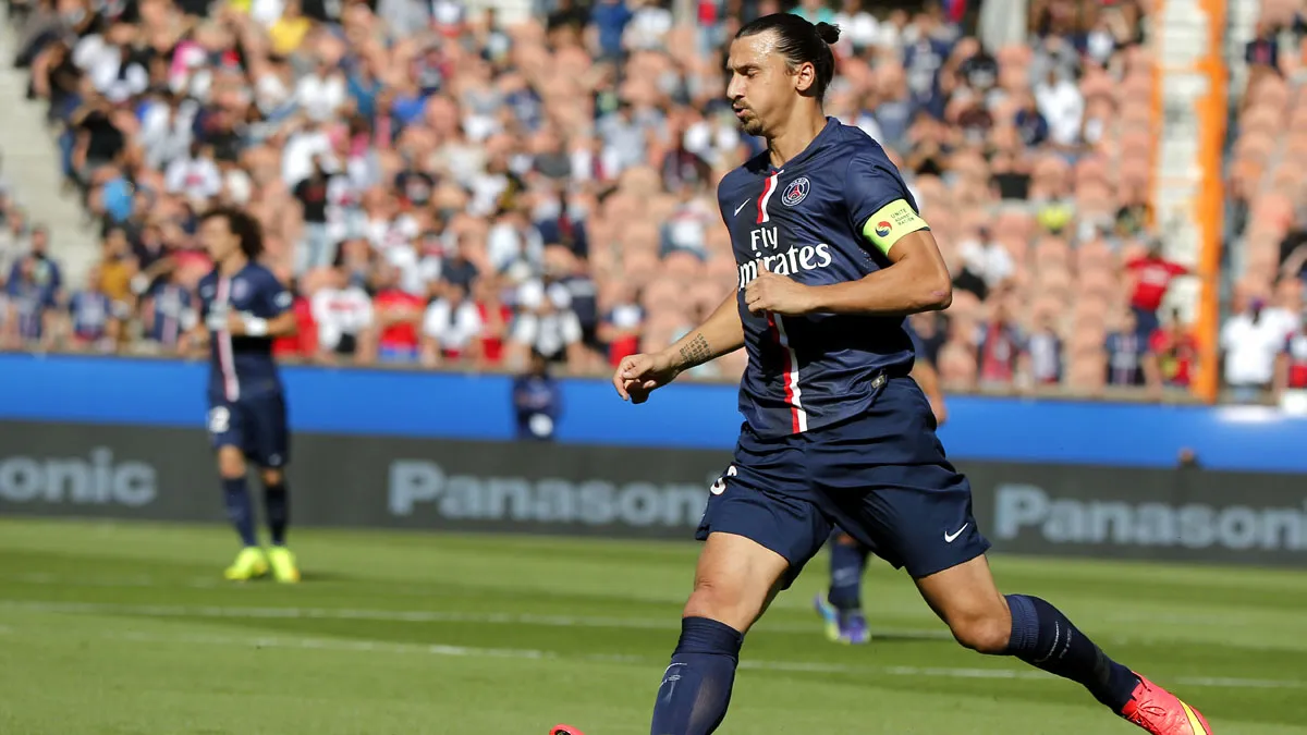Ibrahimovic &eacute; a estrela do PSG (AP Photo/Michel Euler)