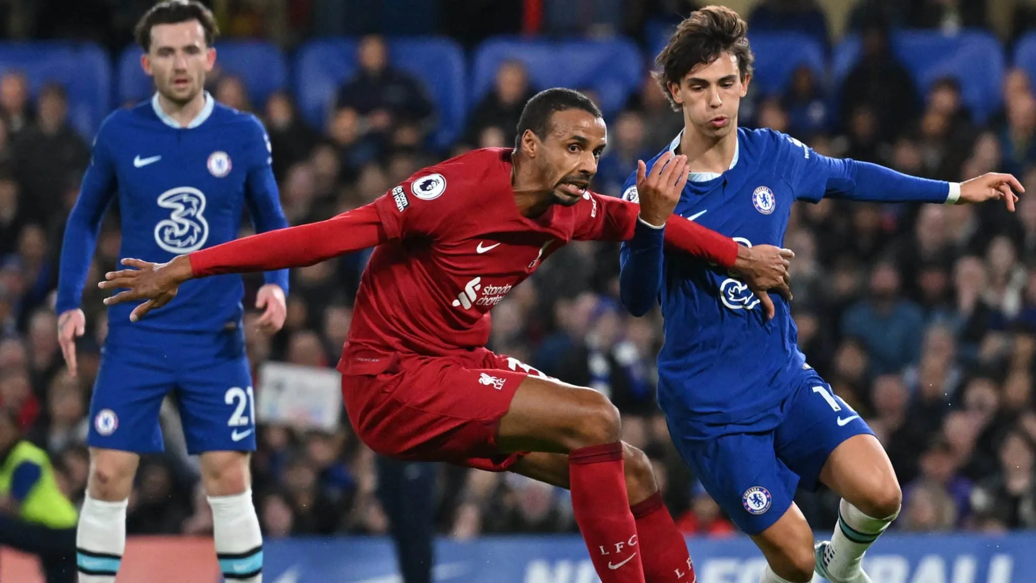 Chelsea e Liverpool deixaram bem claro por que est&atilde;o na situa&ccedil;&atilde;o em que est&atilde;o