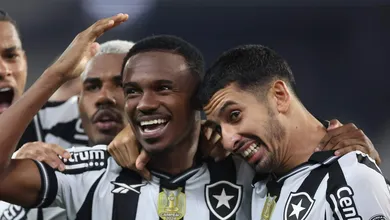 Mais do que tr&ecirc;s pontos: Botafogo &eacute; liderado contra o Bahia por quem buscava reden&ccedil;&atilde;o