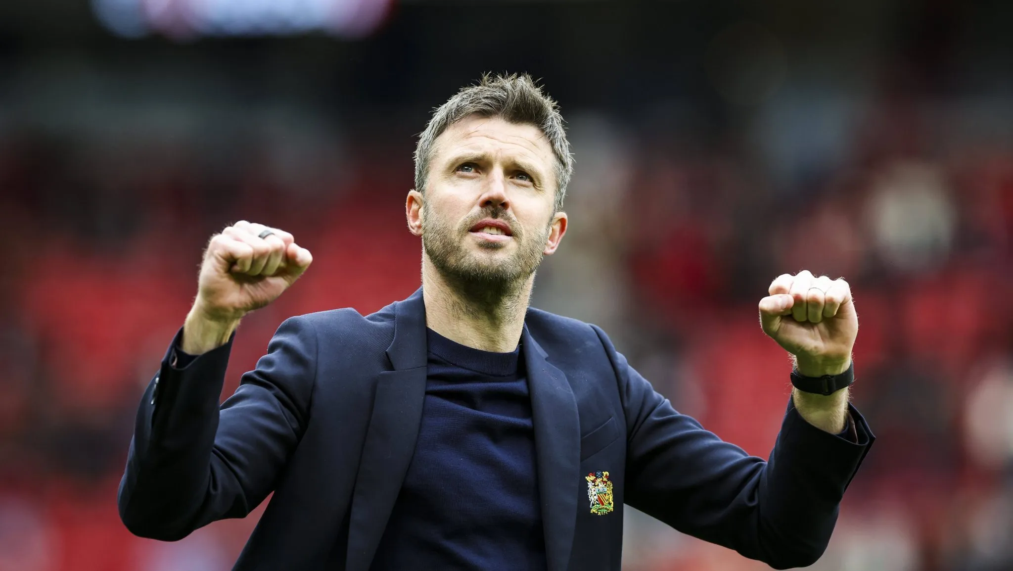 &lsquo;Dar a vida por Carrick&rsquo;: Destaque do United mostra diferen&ccedil;a do t&eacute;cnico atual com Amorim