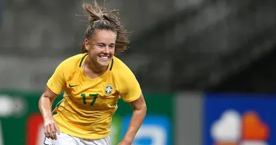 Do interior ga&uacute;cho &agrave; Copa do Mundo, Andressinha conta a sua hist&oacute;ria e a sua luta no futebol