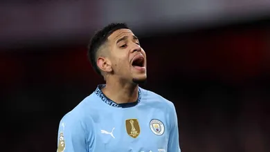 Acima de Raphinha e Palmer em n&uacute;meros, Savinho prova que pode ser mais que coadjuvante do City