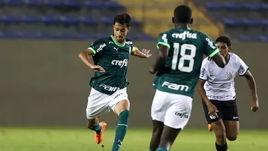 Palmeiras n&atilde;o deve ter principal zagueiro na Copinha, mas vai ter destaques da lateral e sub-17