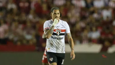 Luciano volta a decidir e abre contagem regressiva para marca hist&oacute;rica no S&atilde;o Paulo