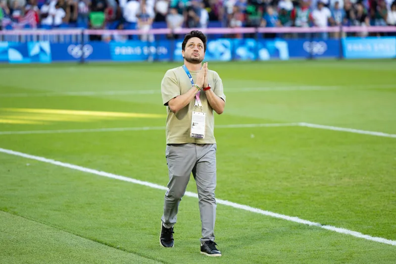 Arthur Elias, t&eacute;cnico da sele&ccedil;&atilde;o brasileira feminina