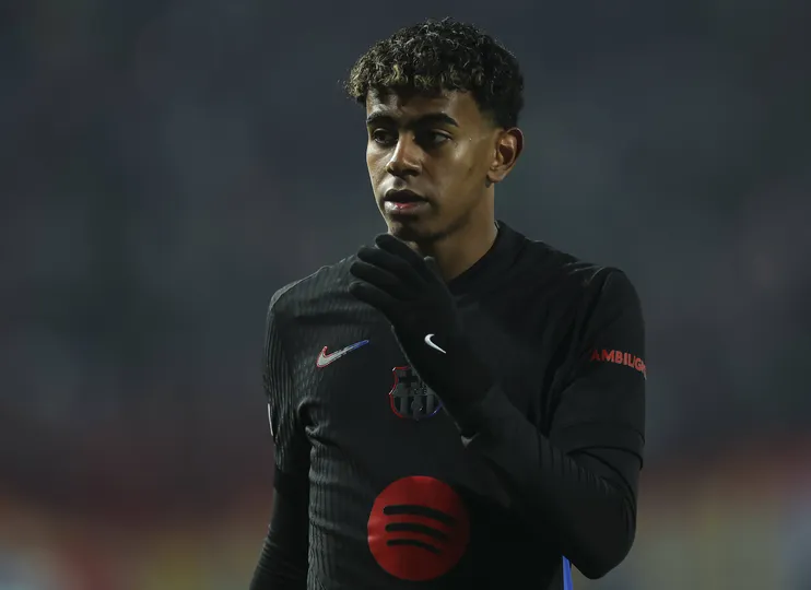 Hansi Flick cobrar&aacute; atitude dos jogadores do Barcelona para buscar primeira vit&oacute;ria do Barcelona sem Yamal