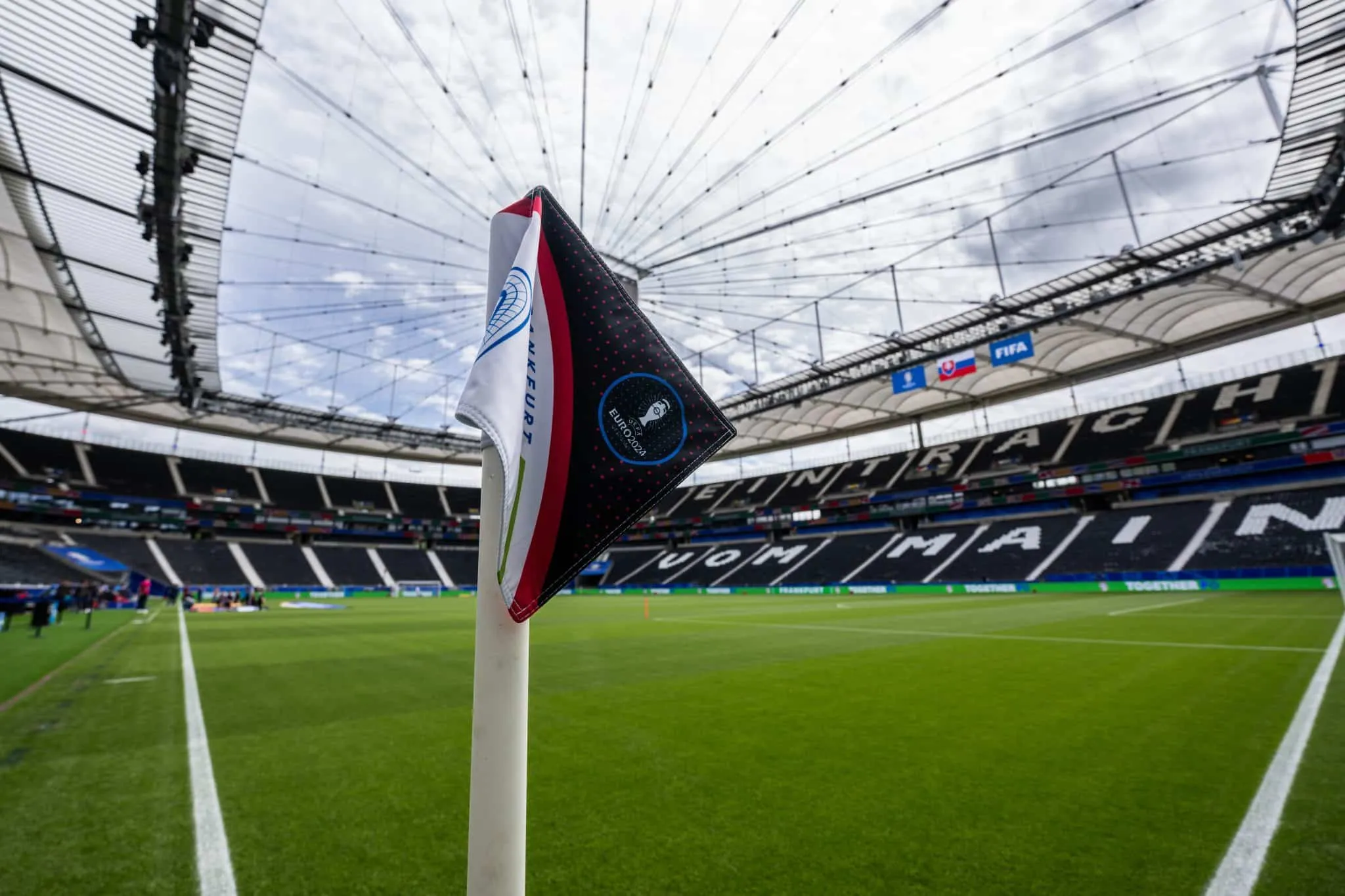 Janela de transfer&ecirc;ncias da Europa 2024/25: veja as datas do mercado