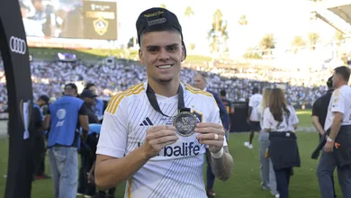 Maior campe&atilde;o, Los Angeles Galaxy &eacute; hexa da MLS e ex-Vasco leva pr&ecirc;mio individual