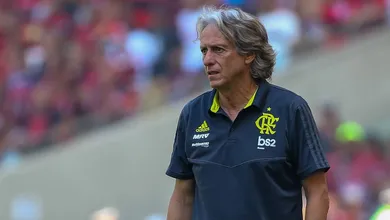 Flamengo comunica que exame de Jorge Jesus para covid-19 deu &ldquo;positivo fraco ou inconclusivo&rdquo;