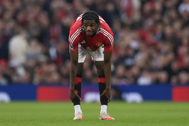 Ayden Heaven em a&ccedil;&atilde;o pelo Manchester United
