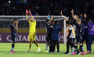 O esp&iacute;rito de luta permitiu ao Corinthians acreditar, mas o Del Valle fez valer a vantagem e vai &agrave; final da Sul-Americana