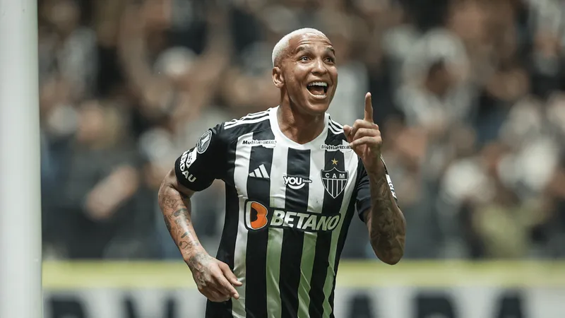 Deyverson brilhou na Libertadores, como sempre