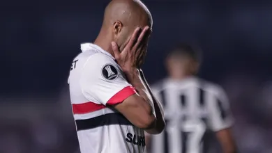Um ano ap&oacute;s t&iacute;tulo in&eacute;dito, S&atilde;o Paulo acumula quedas e vive fim de temporada melanc&oacute;lico