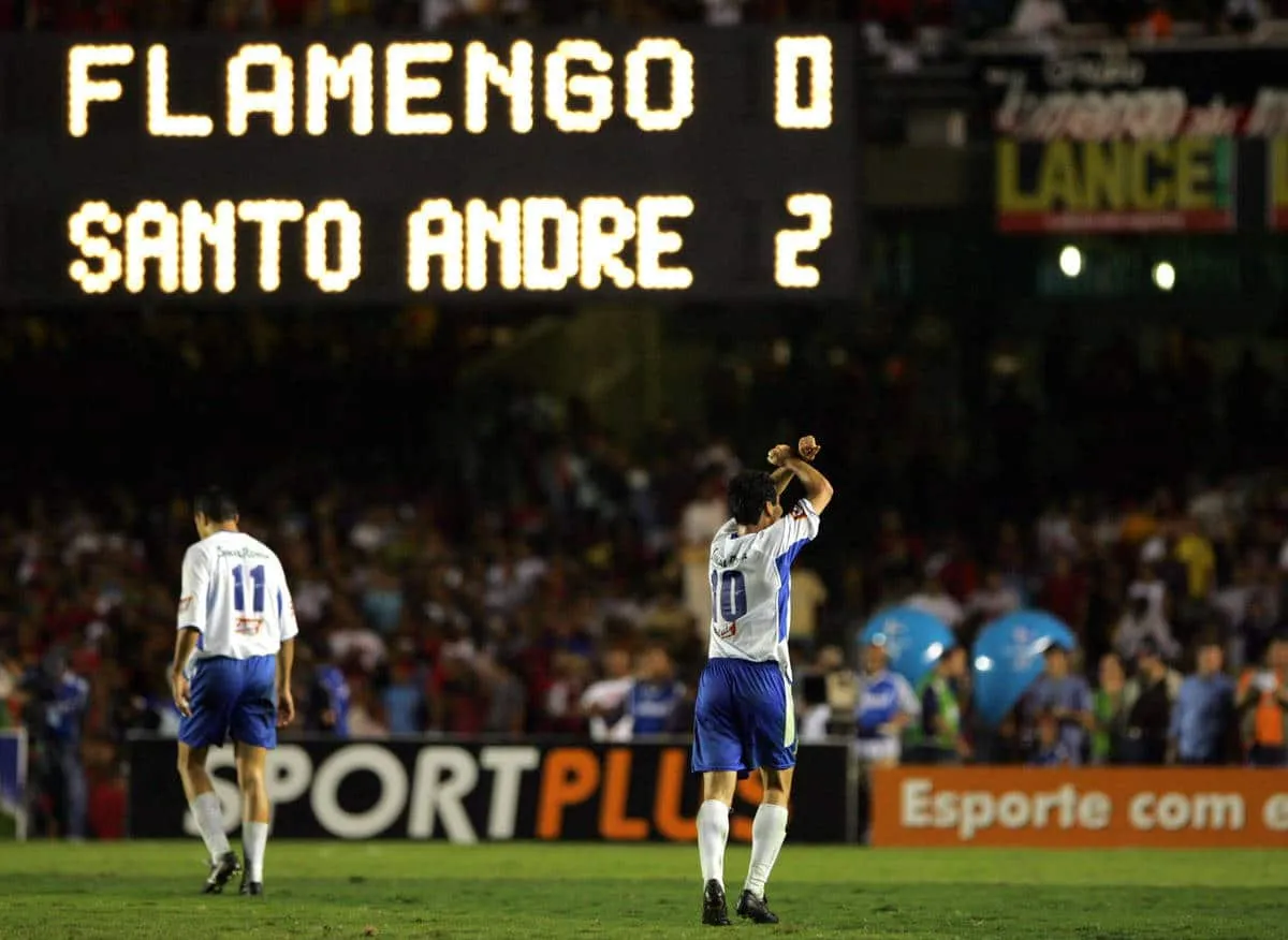 Santo Andr&eacute; derrubou o &ldquo;mito&rdquo; do Maracan&atilde; para alcan&ccedil;ar sua maior gl&oacute;ria: a Copa do Brasil de 2004