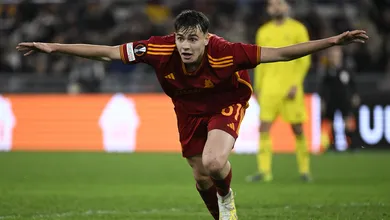 Com direito a gol de jovem estreante, Roma vence Sheriff com tranquilidade e vai &agrave; segunda fase da Liga Europa
