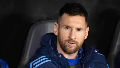 N&atilde;o d&aacute; para comparar com o melhor Bar&ccedil;a, mas Messi permite exageros com fase da Argentina