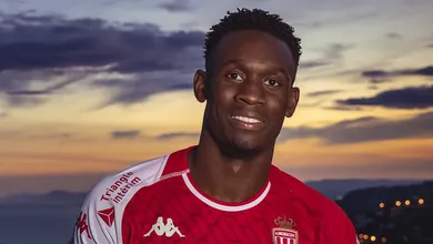 O Monaco levou a melhor no leil&atilde;o por Balogun e poder&aacute; desenvolver o centroavante