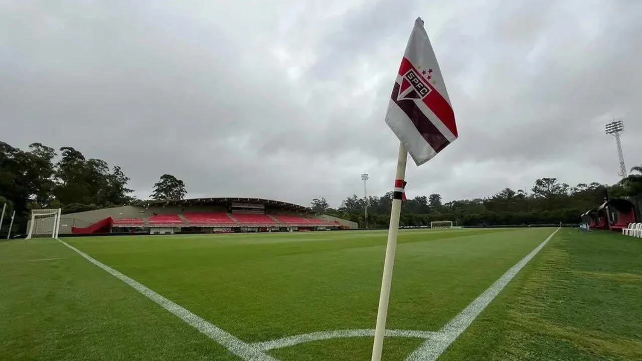 Santos e S&atilde;o Paulo trocam farpas por final que acabou em notas oficiais e WO na base