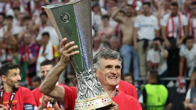 Mendilibar transformou o Sevilla em dois meses, para que sua sonhada ta&ccedil;a enfim viesse ap&oacute;s duas d&eacute;cadas de peregrina&ccedil;&atilde;o