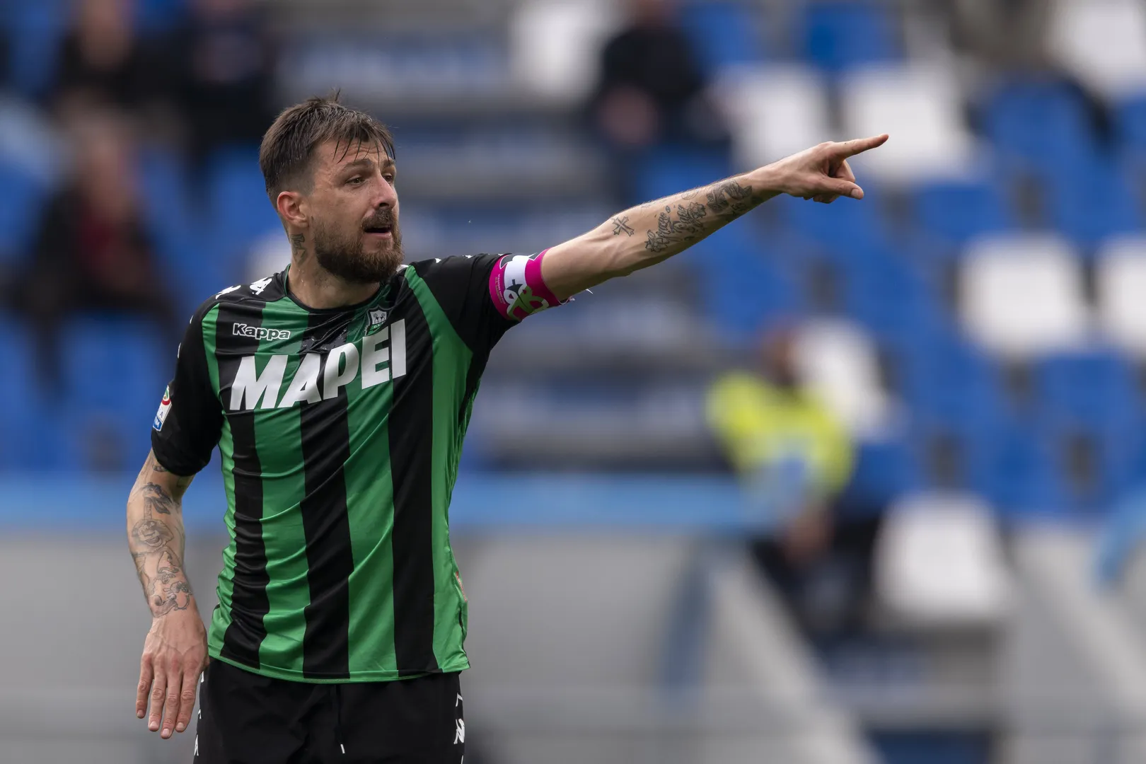 Acerbi em jogo do Sassuolo no Campeonato Italiano