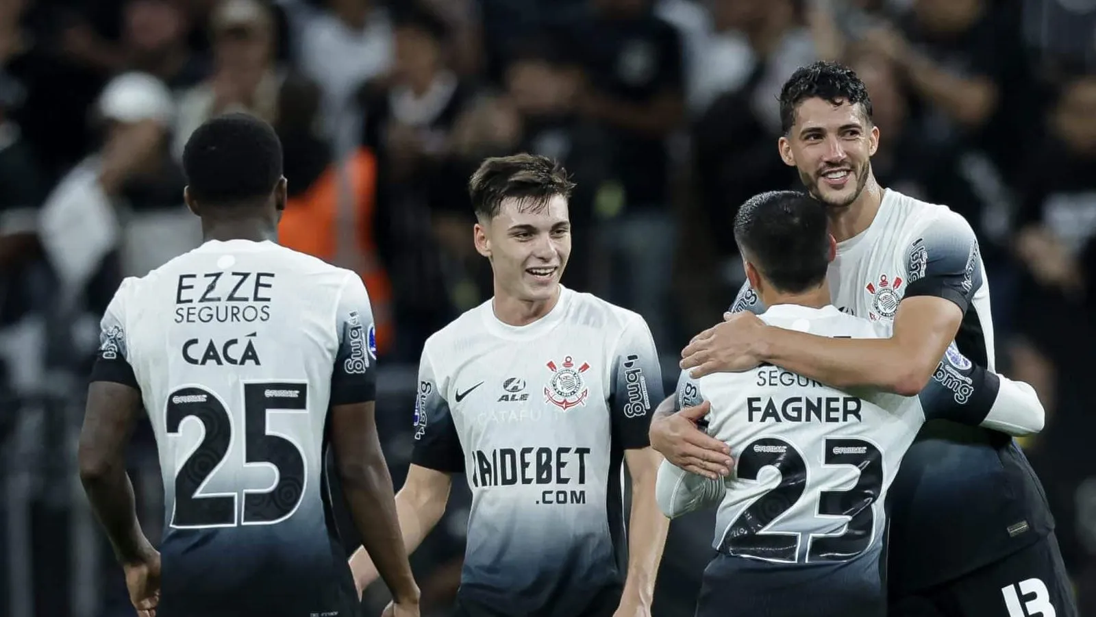 Corinthians quer &lsquo;virar a p&aacute;gina&rsquo; no Brasileir&atilde;o ap&oacute;s goleada na Sul-Americana