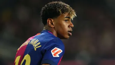 A norma inglesa que impede o Arsenal de ter seu pr&oacute;prio Lamine Yamal