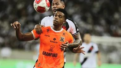 Nova Igua&ccedil;u &eacute; melhor, mas Piton e L&eacute;o Jardim mais uma vez salvam o Vasco na ida da semifinal do Carioca