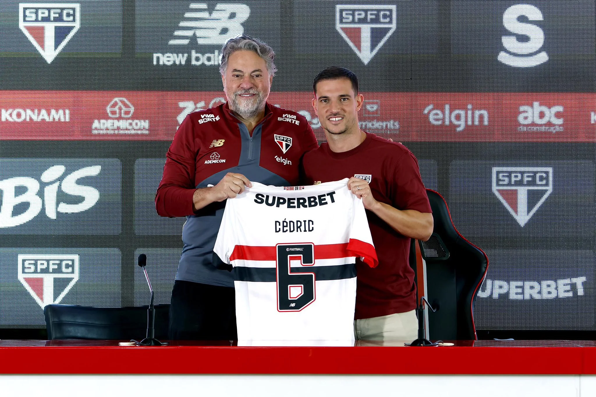 S&atilde;o Paulo n&atilde;o d&aacute; elenco como fechado e busca uma posi&ccedil;&atilde;o para Zubeld&iacute;a