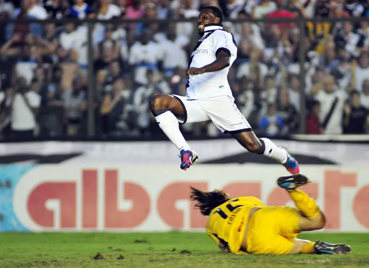 Sina do Vasco com C&aacute;ssio come&ccedil;ou em 2012, quando aconteceu a partida mais marcante entre o goleiro e o clube carioca
