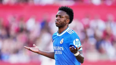 Em vit&oacute;ria protocolar, Vinicius J&uacute;nior consegue ser a boa not&iacute;cia de um Real Madrid em crise