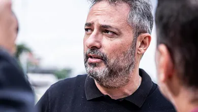 Apresentado no Santos, Mattos troca intensidade no mercado por gest&atilde;o humana do elenco