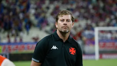 &lsquo;Grupo respondeu bem&rsquo;: Interino do Vasco valoriza rea&ccedil;&atilde;o ap&oacute;s goleada e sa&iacute;da de Ram&oacute;n