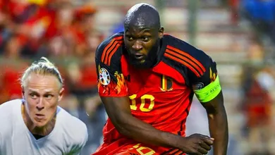 Lukaku at&eacute; buscou a rea&ccedil;&atilde;o, mas a B&eacute;lgica n&atilde;o passou de um empate em casa com a &Aacute;ustria, l&iacute;der do grupo