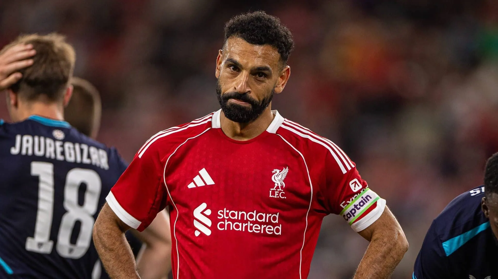 &lsquo;O grande erro de Slot no Liverpool &eacute; n&atilde;o deixar Salah no banco, a decis&atilde;o &eacute; estranha&rsquo;