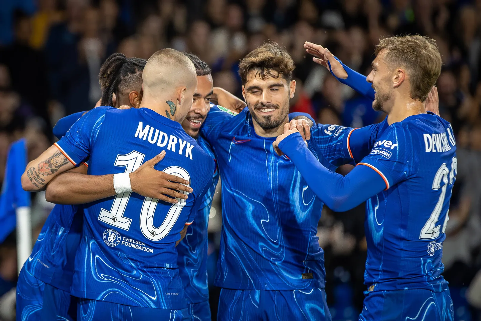 Foto: (Imago) - O Chelsea fez sua parte na Copa da Liga Inglesa