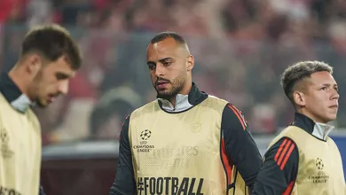 Benfica recusa ofertas por antigo alvo do Corinthians e define condi&ccedil;&atilde;o para vend&ecirc;-lo