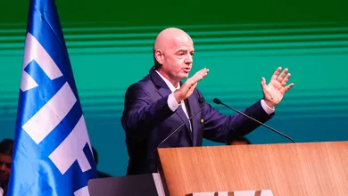 &lsquo;Puni&ccedil;&otilde;es severas&rsquo;: presidente da Fifa sobe o tom ao comentar caso de Lucas Paquet&aacute;