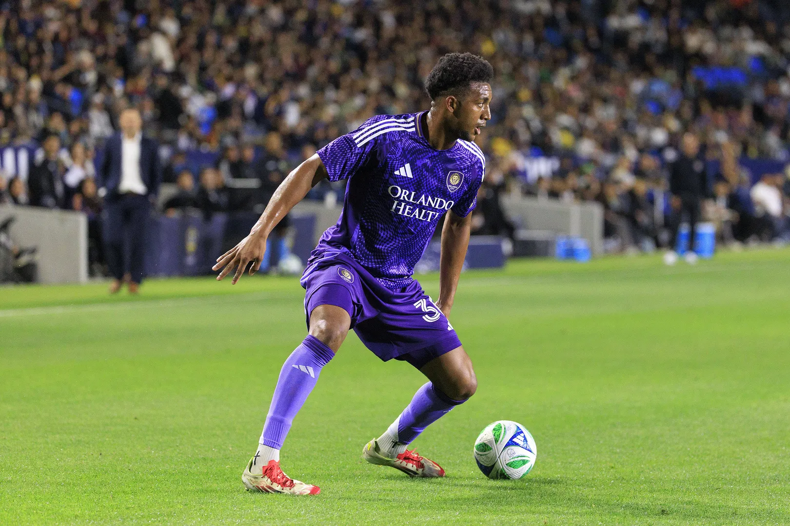 Alex Freeman em a&ccedil;&atilde;o pelo Orlando City 