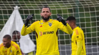 &lsquo;Defendendo o preto e branco&rsquo; do Atl&eacute;tico-MG, Everson assume importante posto no clube e quer mais em 2024