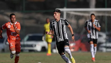 Atl&eacute;tico-MG segue com imbr&oacute;glio para renova&ccedil;&atilde;o com artilheiro da base, que deve sair