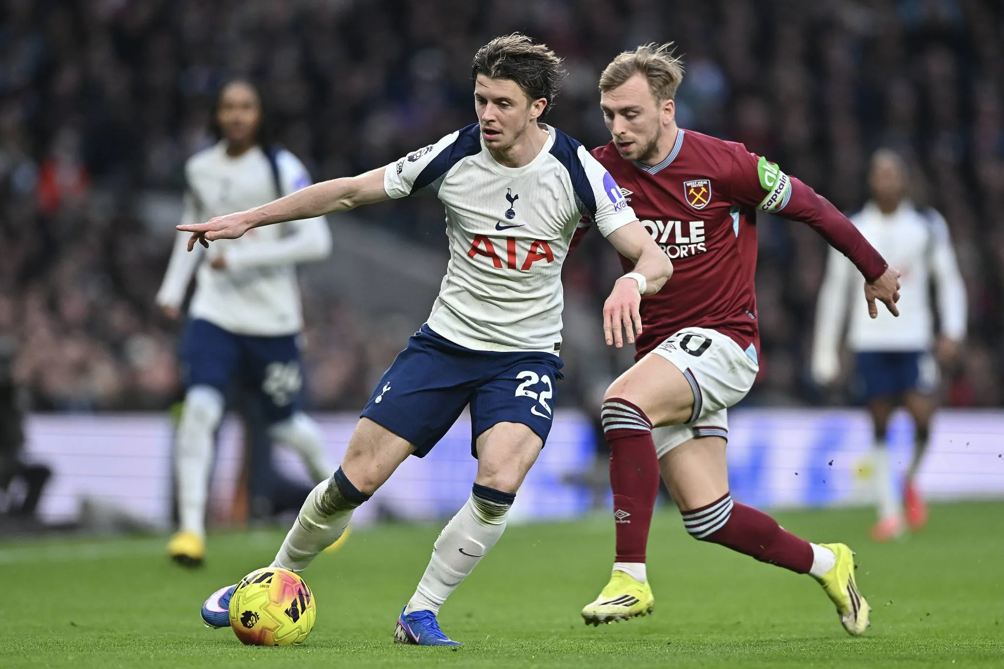 Tottenham ou West Ham jogar&aacute; a Championship em 2026/27 (Foto: Imago/Xinhua)