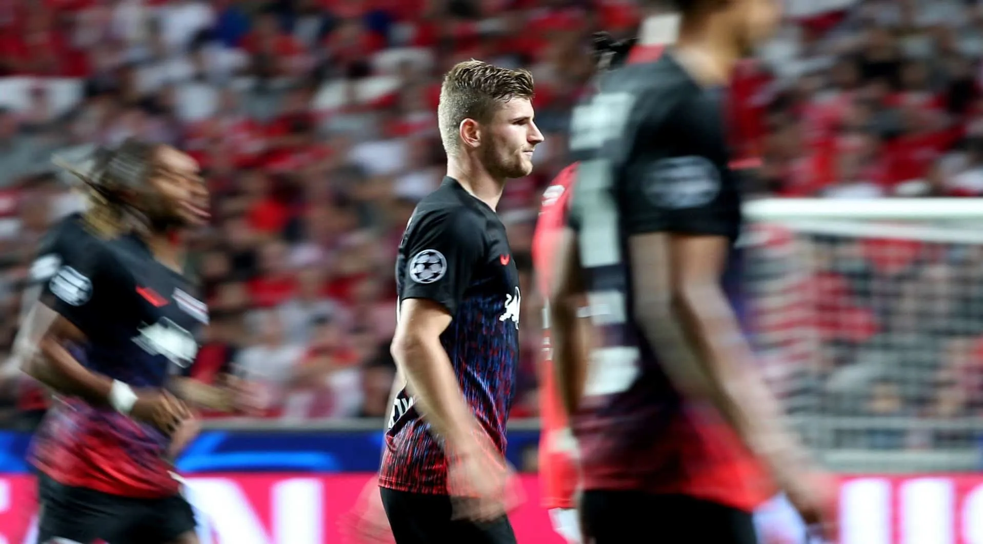 Fatal tamb&eacute;m na Champions, Werner permitiu que o Leipzig desbancasse o Benfica dentro do Est&aacute;dio da Luz