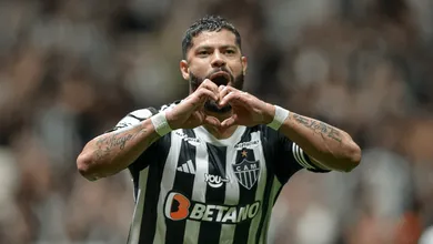 Hulk faz dois, mas quem decidiu pro Atl&eacute;tico-MG contra o Corinthians foi outro jogador