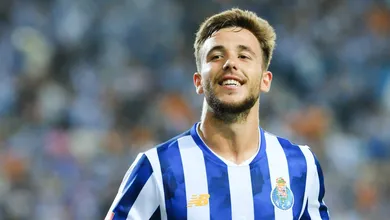 Os 3 motivos que fizeram o Manchester City abrir o bolso por jovem do Porto