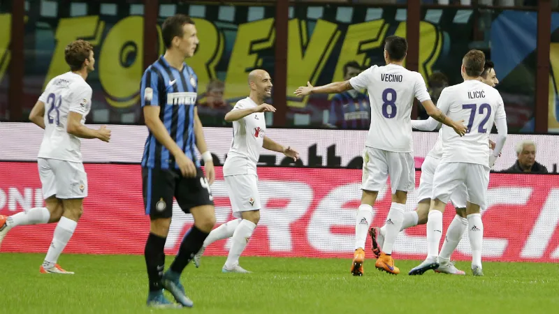 Pragmatismo deu lugar &agrave;s falhas, e a Inter foi atropelada pela Fiorentina em 20 minutos