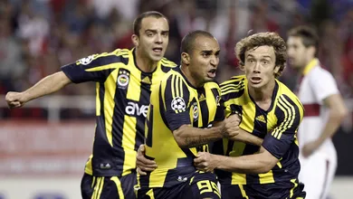 Quando Fenerbah&ccedil;e e Sevilla, recheados de brasileiros, fizeram duelos memor&aacute;veis pelas oitavas da Champions